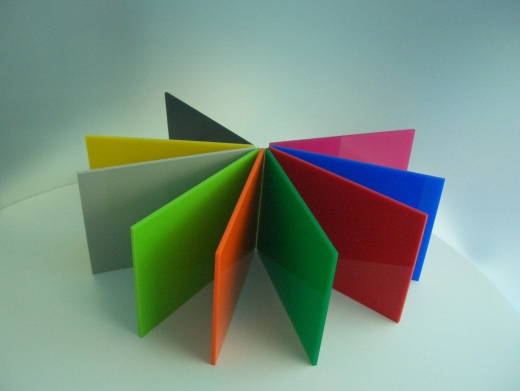 PLEXIGLAS GS farbig undurchsichtig (leicht lichtdurchlässig)